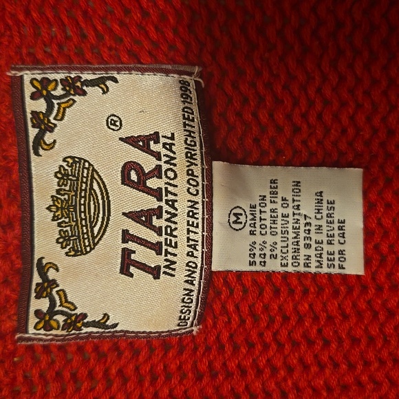 Tiara Women's Medium Holiday Cardigan Christmas Ugly Sweater Festive - Picture 6 of 10